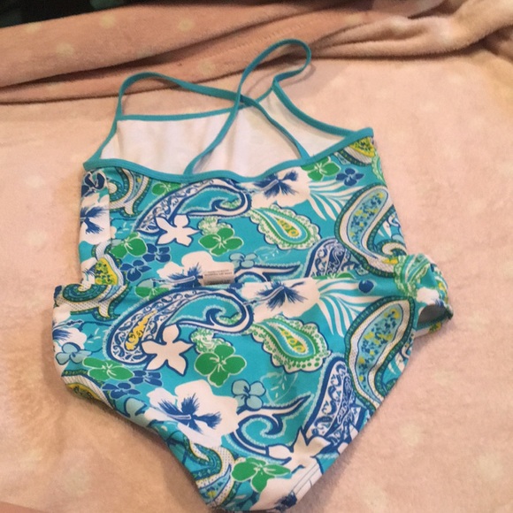 Bathing suit - Picture 2 of 2